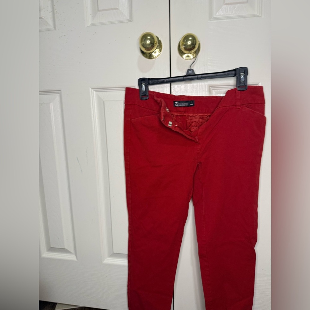 New York & Company Vibrant‎ Red Ankle Dress Pants Size 6